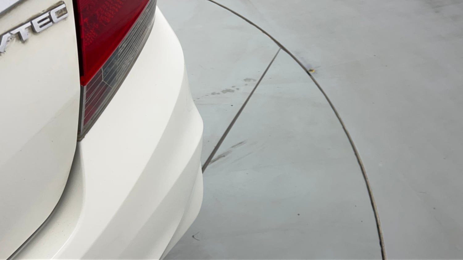 Used 2015 Honda Amaze 1.2 S i-VTEC Petrol Manual dents MINOR SCRATCH