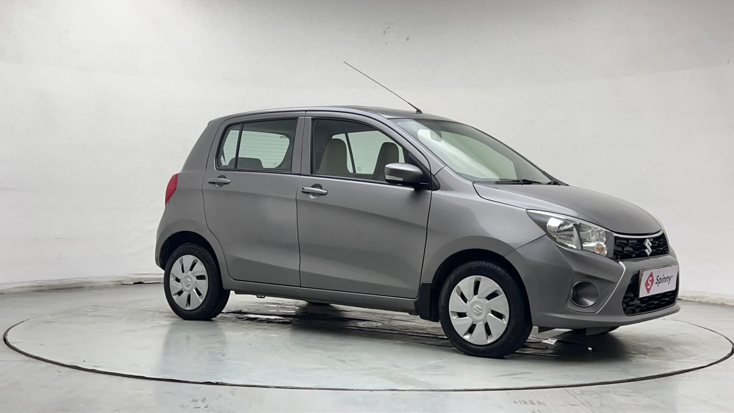 Used 2018 Maruti Suzuki Celerio ZXi (O) AMT Petrol Automatic exterior RIGHT FRONT CORNER VIEW