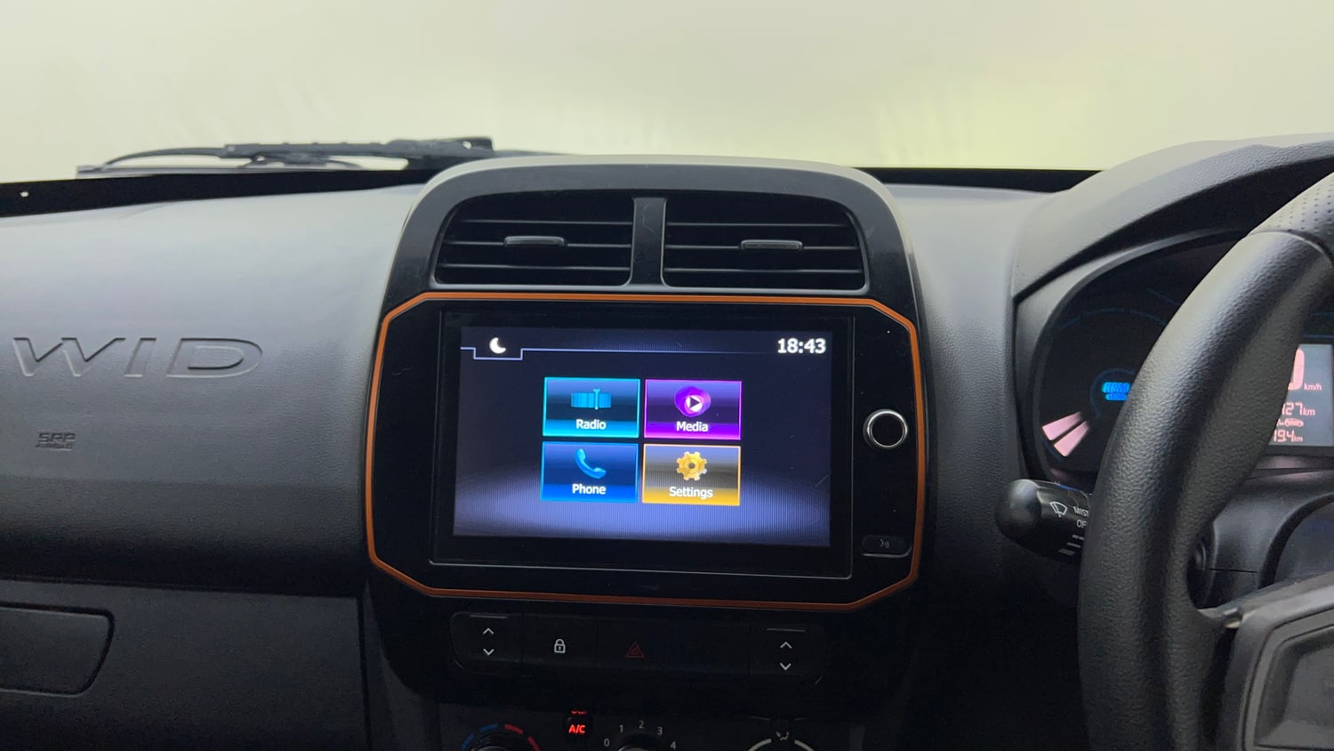 Used 2019 Renault Kwid CLIMBER 1.0 Opt Petrol Manual top_features Integrated (in-dash) music system