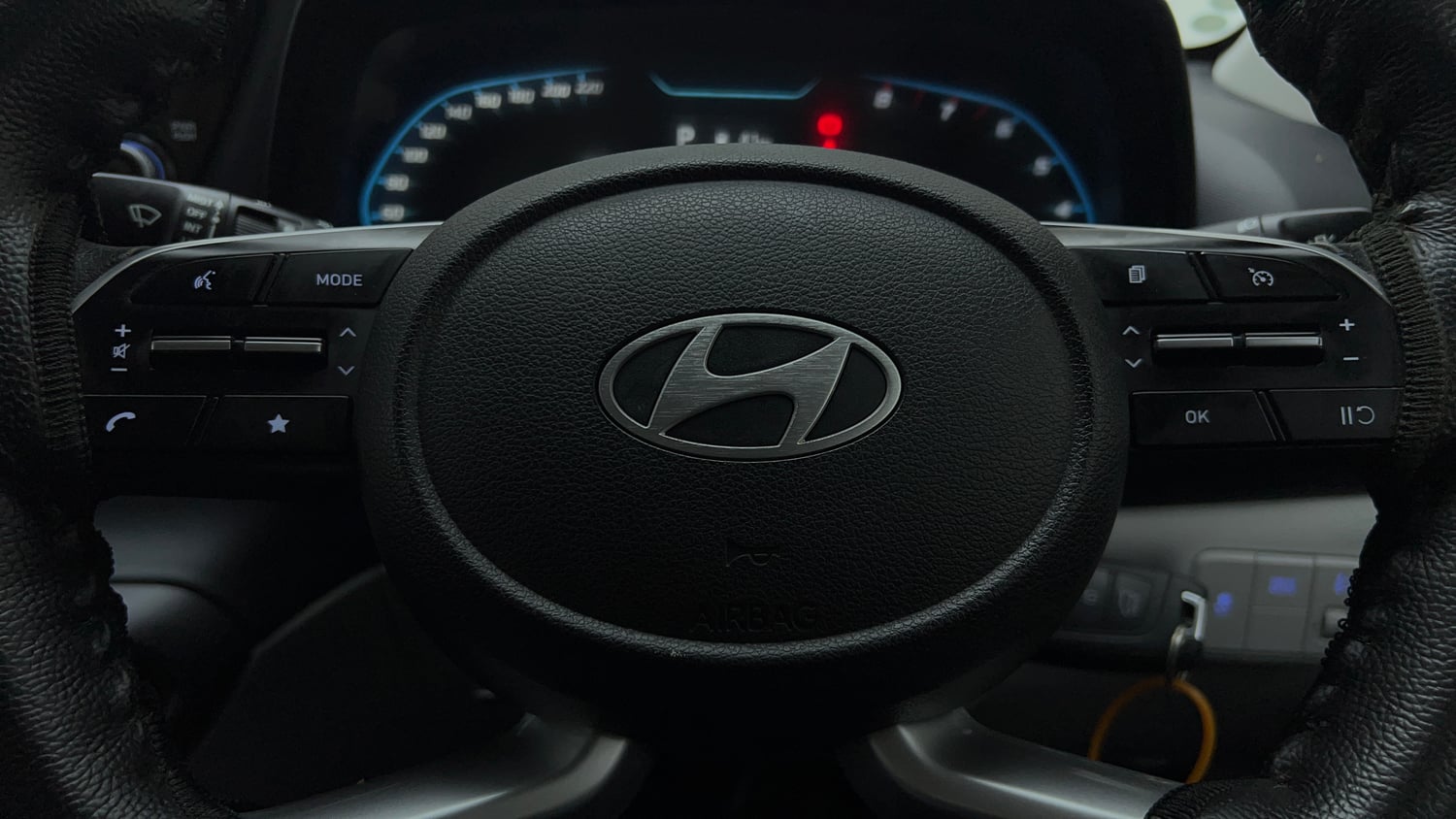 Used 2024 Hyundai New i20 Sportz 1.2 IVT Petrol Automatic top_features Cruise control