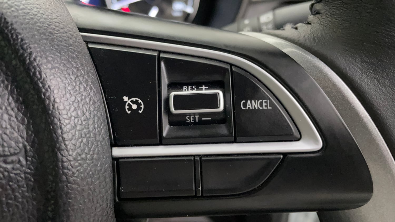 Used 2023 Maruti Suzuki Baleno Alpha AGS Petrol Automatic top_features Cruise control