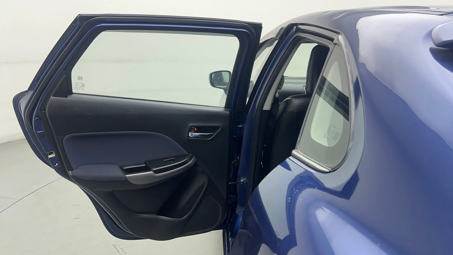 Used 2019 Maruti Suzuki Baleno Zeta Petrol Manual interior LEFT REAR DOOR OPEN VIEW