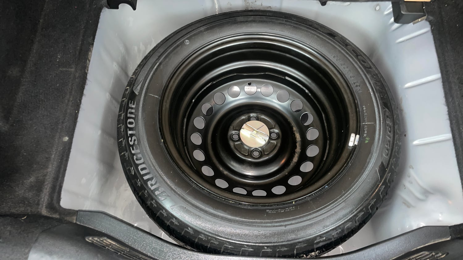 Used 2019 Honda WR-V VX MT Petrol Petrol Manual tyres SPARE TYRE VIEW