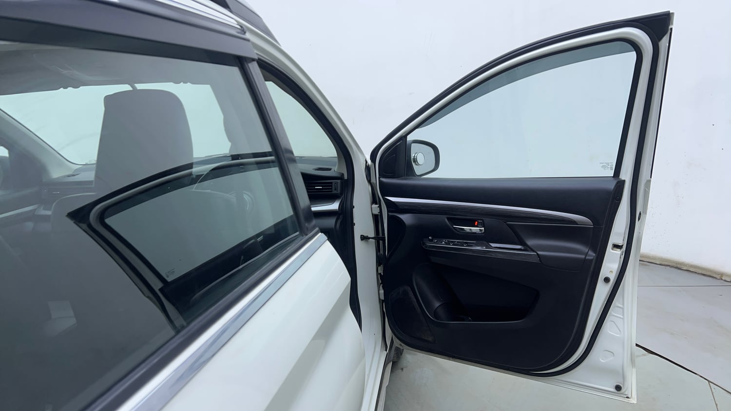 Used 2022 Maruti Suzuki XL6 Alpha AT Petrol Petrol Automatic interior RIGHT FRONT DOOR OPEN VIEW