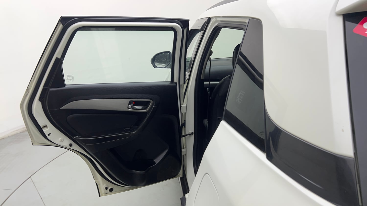 Used 2018 maruti-suzuki Vitara Brezza ZDi AGS Diesel Automatic interior LEFT REAR DOOR OPEN VIEW