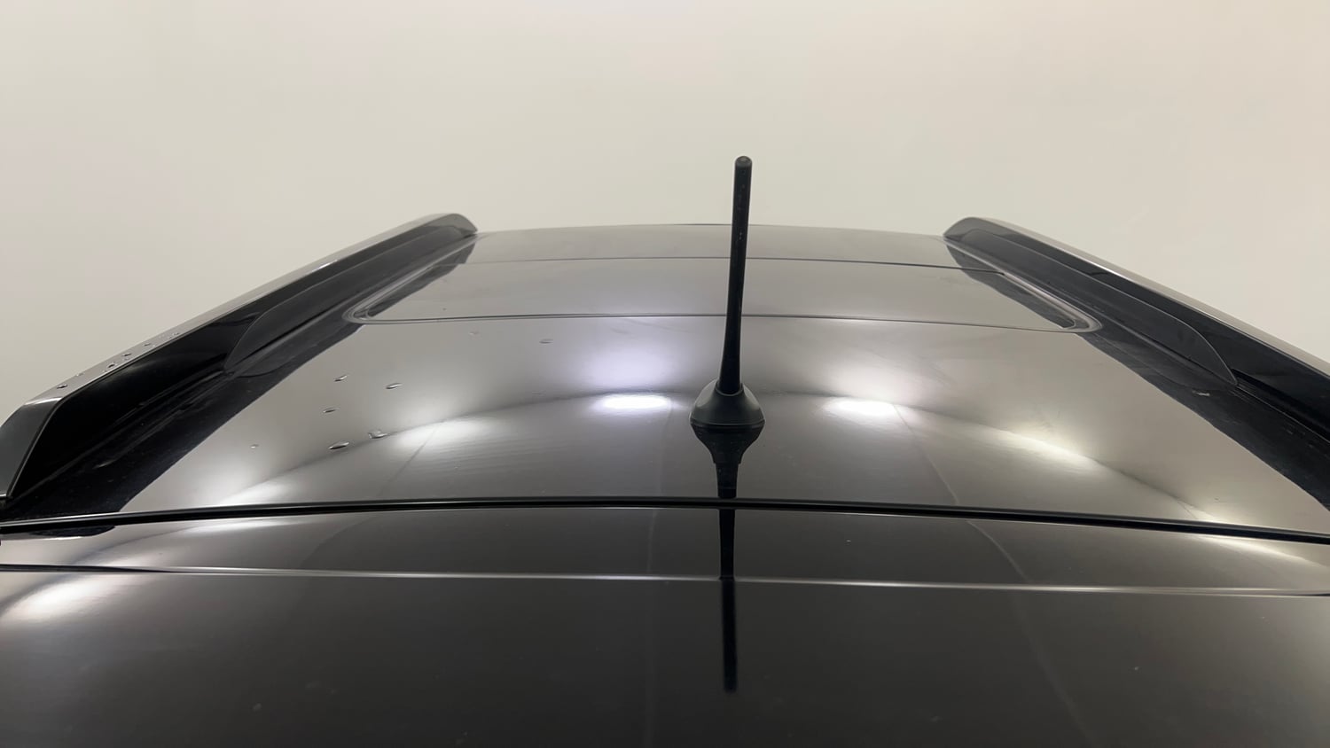 Used 2024 Mahindra XUV 3XO AX7 1.2 Petrol AT Petrol Automatic exterior EXTERIOR ROOF VIEW