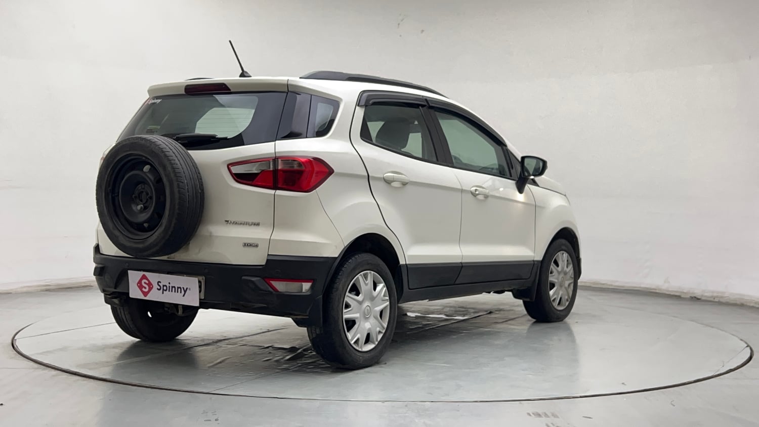 Used 2018 Ford EcoSport Trend + 1.5L TDCi Diesel Manual exterior RIGHT REAR CORNER VIEW