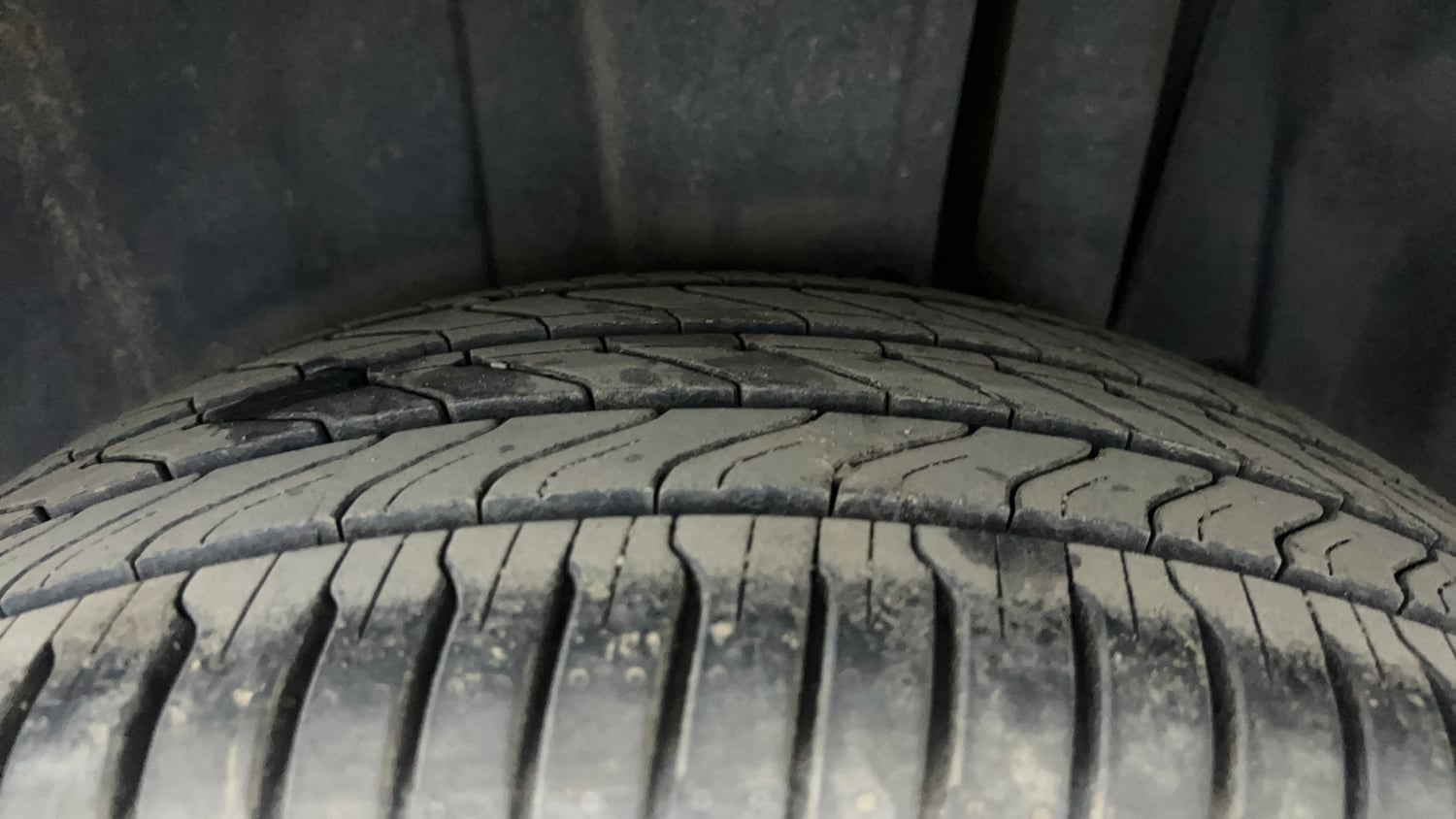 Used 2021 Maruti Suzuki S-Cross Zeta AT Petrol Automatic tyres LEFT REAR TYRE TREAD VIEW