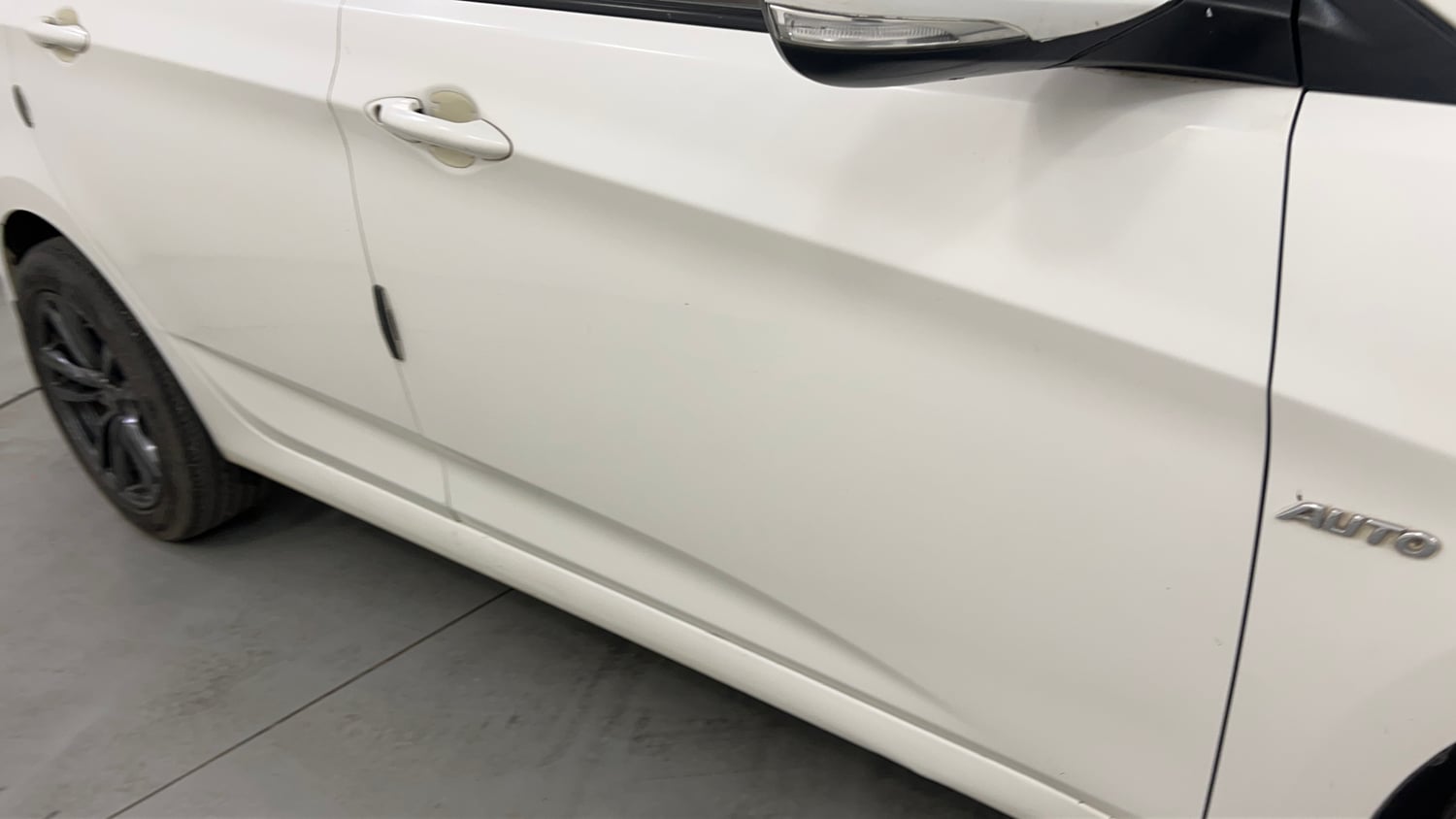 Used 2016 Hyundai Verna 1.6 CRDI S AT Diesel Automatic dents MINOR SCRATCH