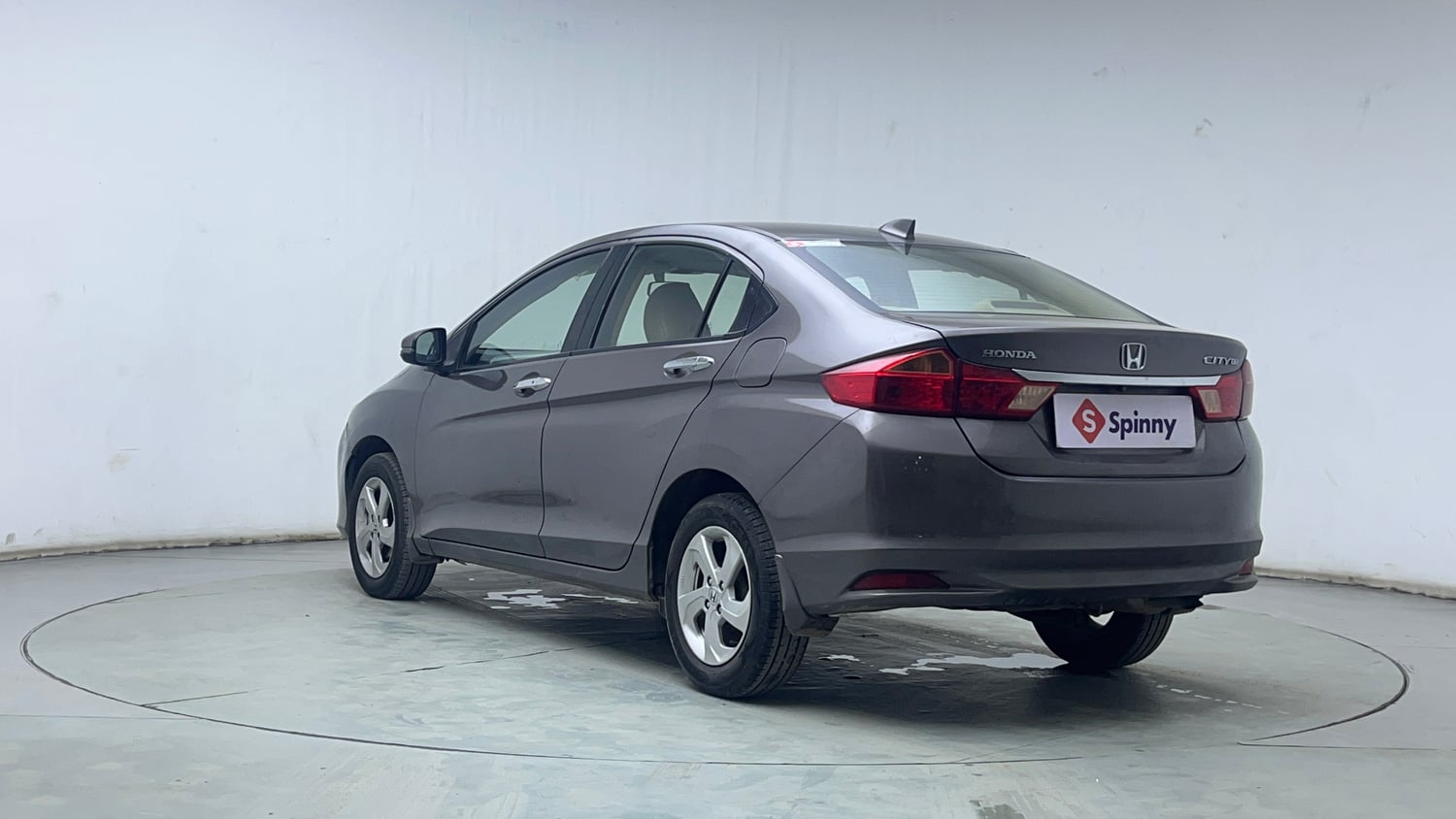 Used 2016 Honda City VX CVT Petrol Automatic exterior LEFT REAR CORNER VIEW