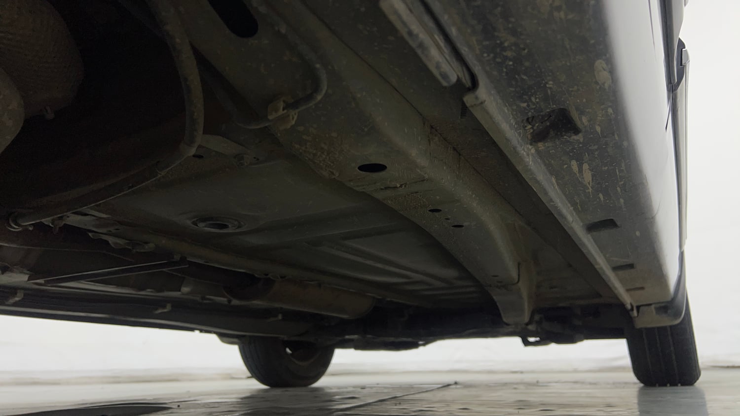 Used 2018 Maruti Suzuki Baleno Delta 1.2 Petrol Manual extra REAR RIGHT UNDERBODY VIEW