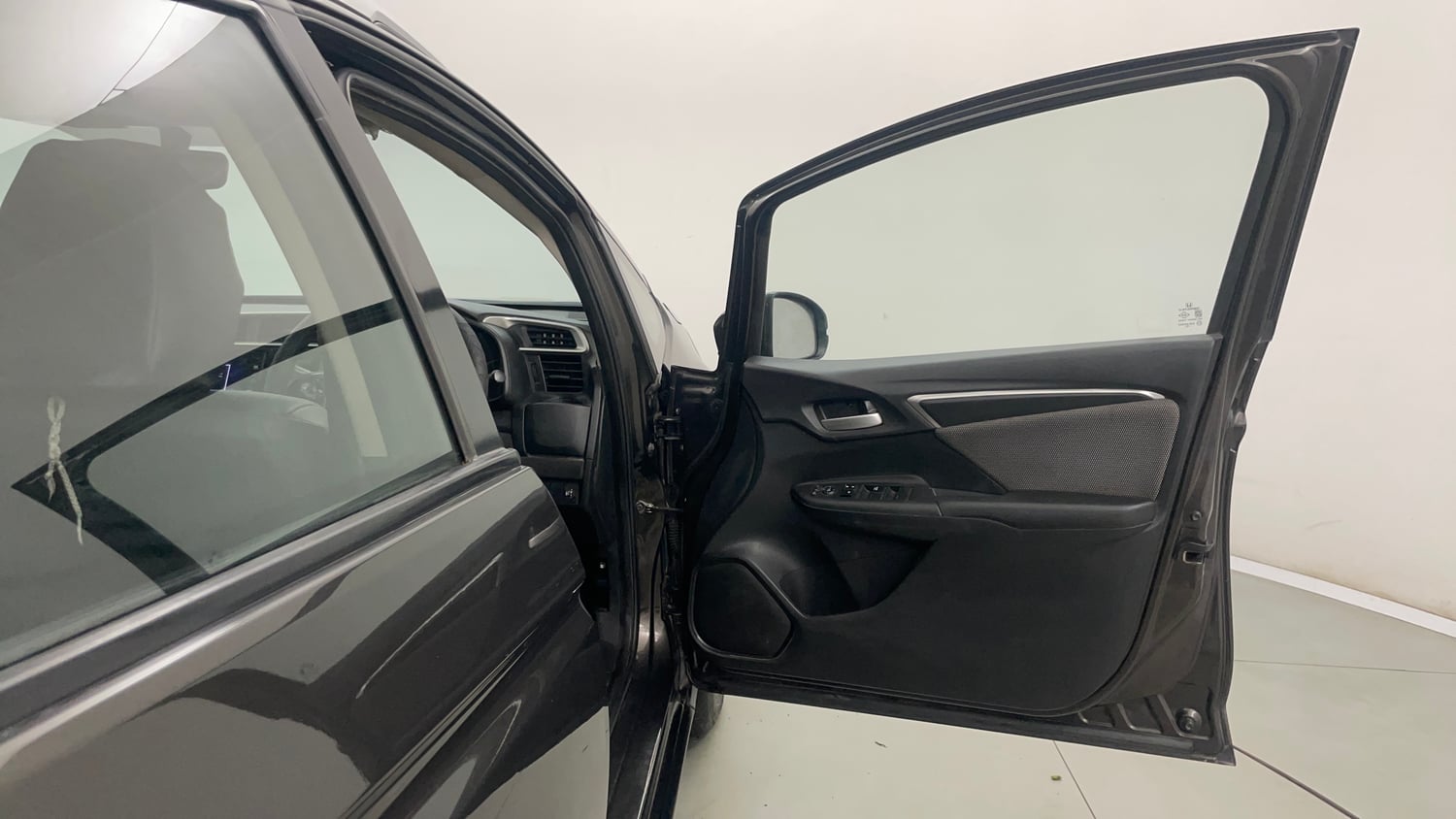 Used 2019 Honda WR-V VX MT Petrol Petrol Manual interior RIGHT FRONT DOOR OPEN VIEW