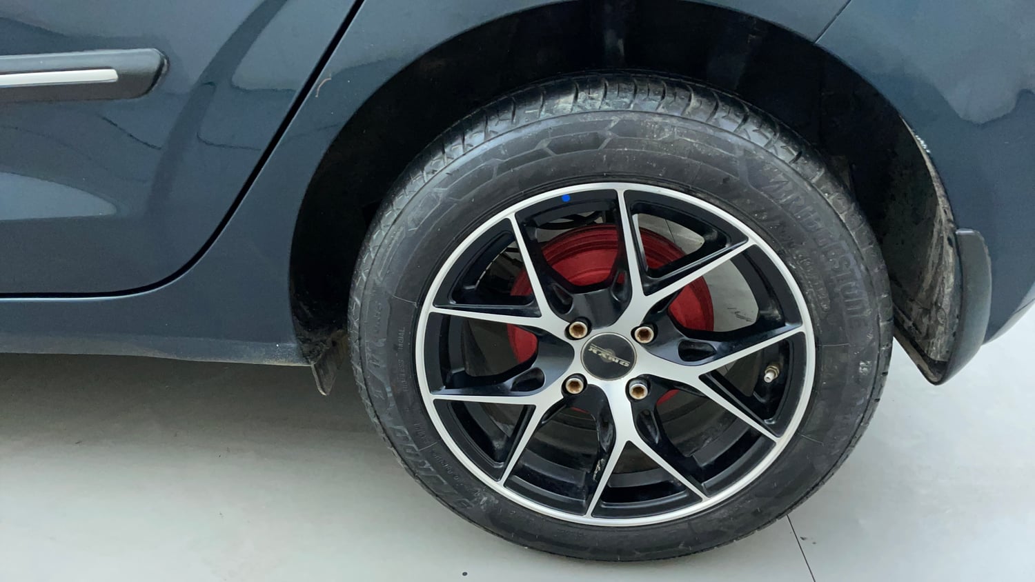 Used 2023 Hyundai Grand i10 Nios Magna 1.2 Kappa VTVT Petrol Manual tyres LEFT REAR TYRE RIM VIEW