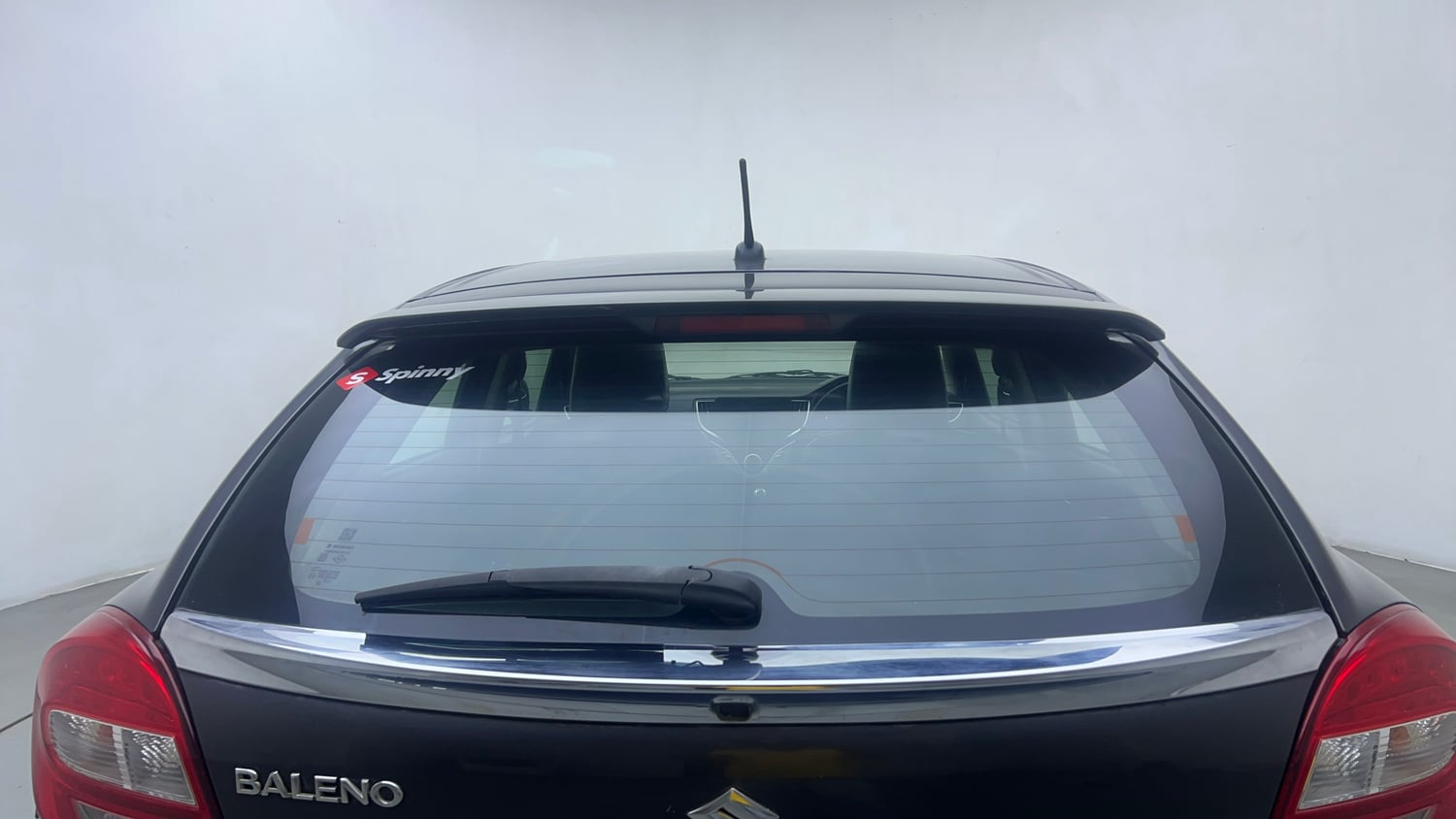 Used 2019 Maruti Suzuki Baleno Alpha 1.2 Petrol Manual exterior BACK WINDSHIELD VIEW