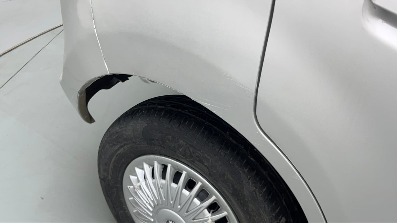 Used 2023 Maruti Suzuki Alto 800 LXi (O) CNG Cng Manual dents MINOR SCRATCH