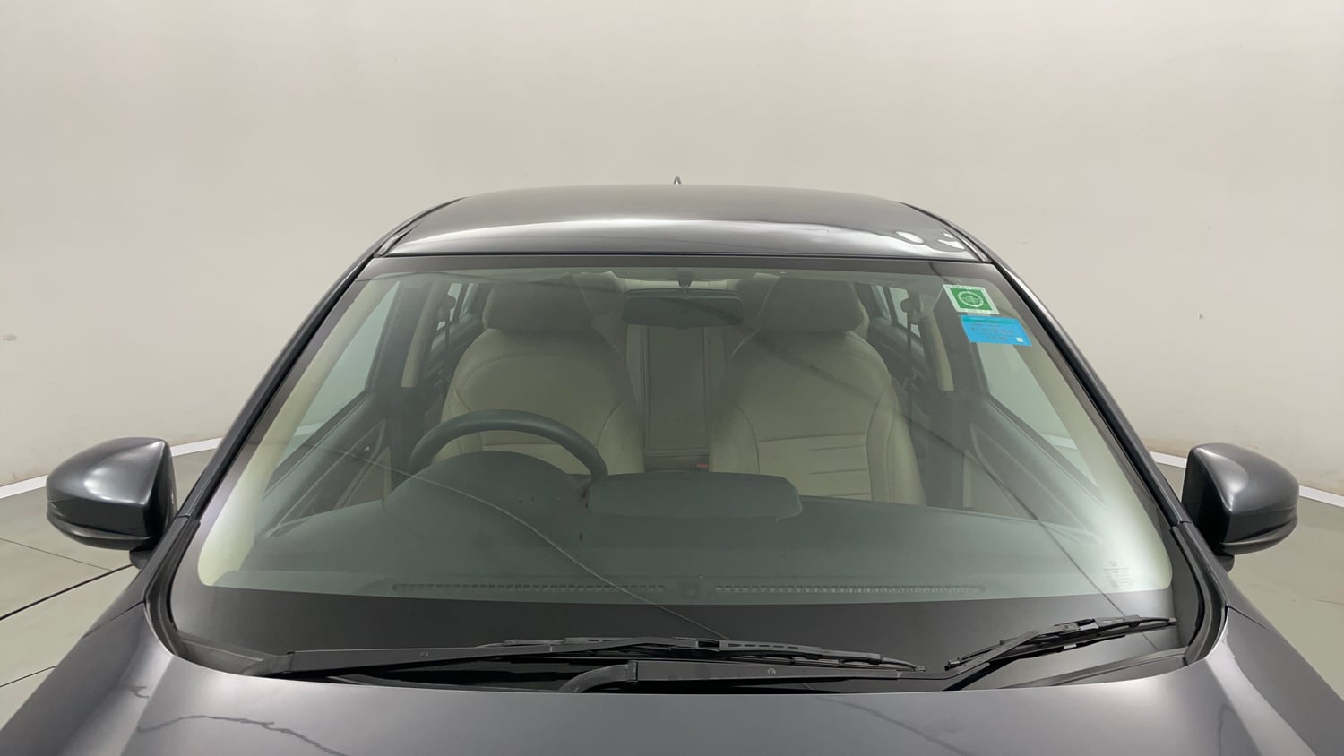 Used 2023 Honda Amaze VX MT 1.2 Petrol Petrol Manual exterior FRONT WINDSHIELD VIEW