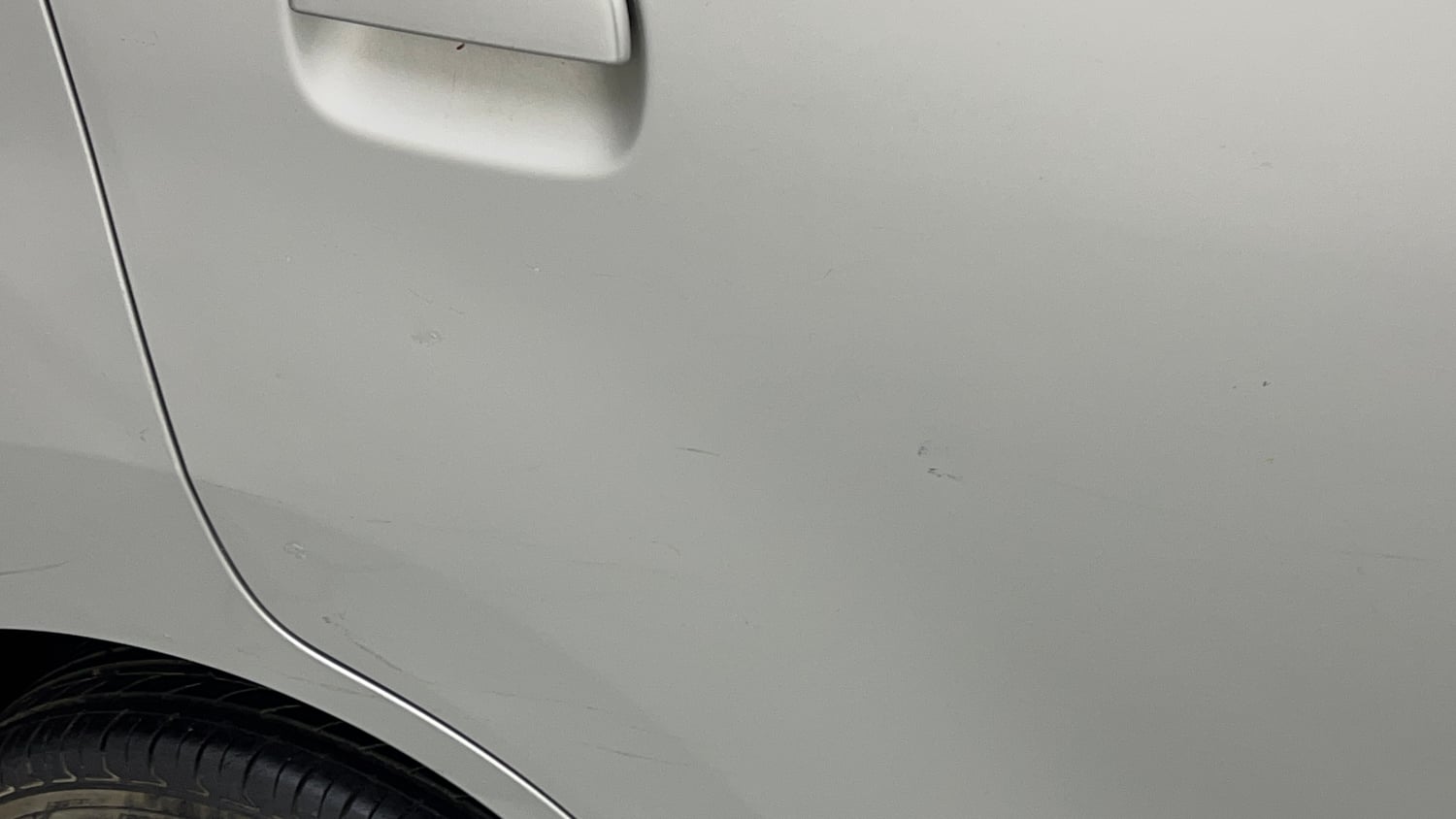 Used 2016 Maruti Suzuki Wagon R 1.0 VXI AMT Petrol Automatic dents MINOR DENT