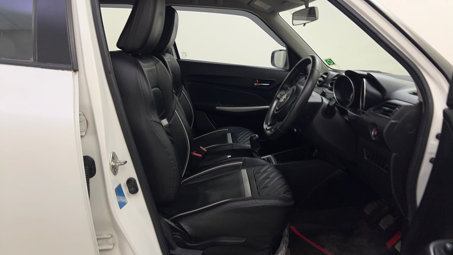 Used 2020 Maruti Suzuki Swift ZXi Plus Petrol Manual interior RIGHT SIDE FRONT DOOR CABIN VIEW