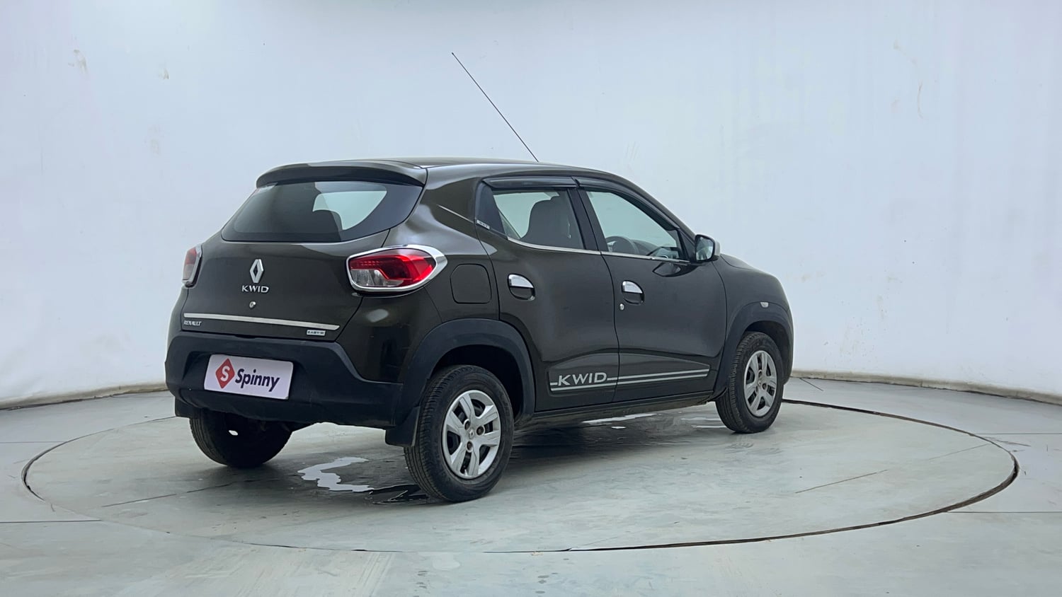 Used 2019 Renault Kwid 1.0 RXT AMT Opt Petrol Automatic exterior RIGHT REAR CORNER VIEW