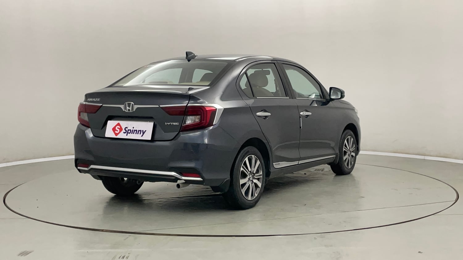 Used 2023 Honda Amaze VX MT 1.2 Petrol Petrol Manual exterior RIGHT REAR CORNER VIEW