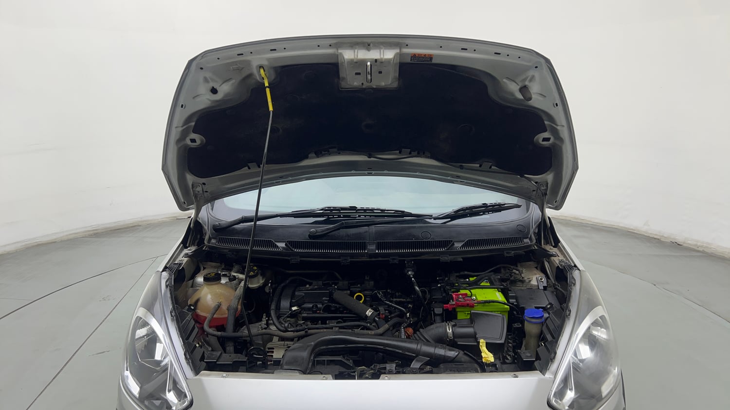 Used 2019 Ford Freestyle Titanium 1.2 Ti-VCT Petrol Manual engine ENGINE & BONNET OPEN FRONT VIEW