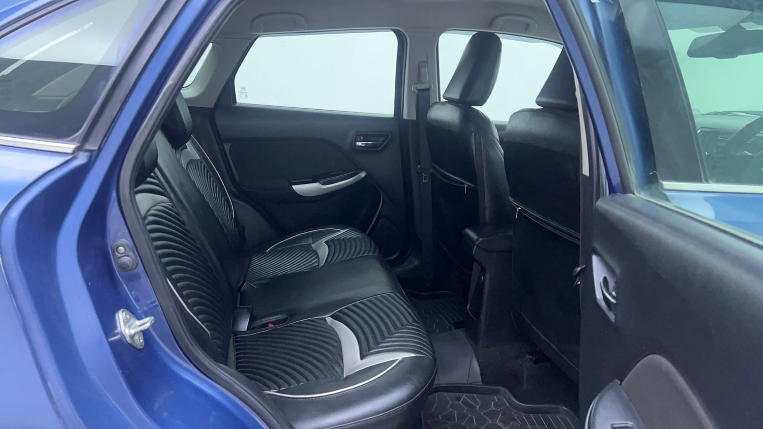Used 2017 Maruti Suzuki Baleno Zeta 1.2 Petrol Manual interior RIGHT SIDE REAR DOOR CABIN VIEW