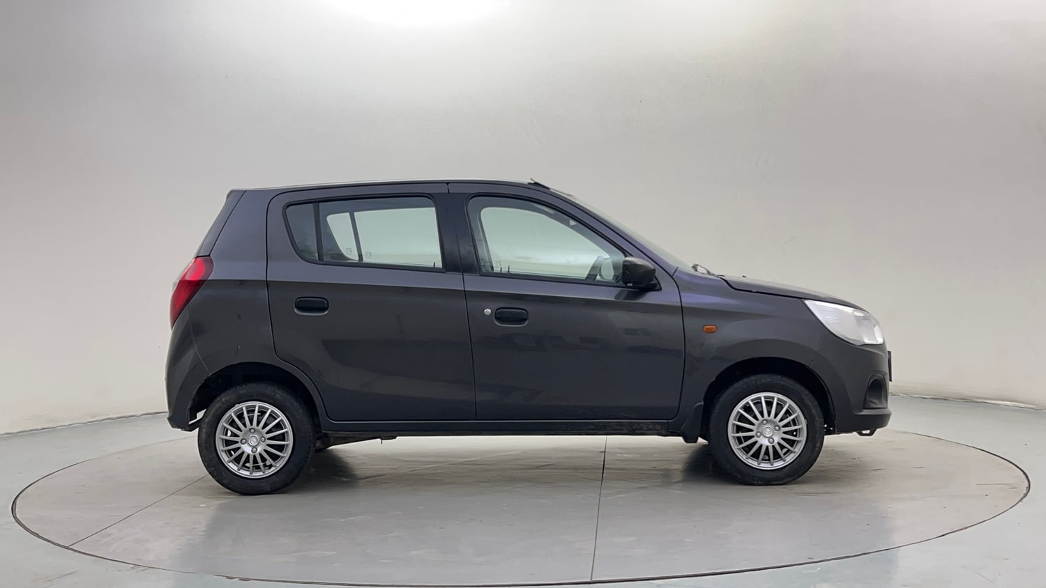 Used 2016 Maruti Suzuki Alto K10 VXi AMT Petrol Automatic exterior RIGHT SIDE VIEW