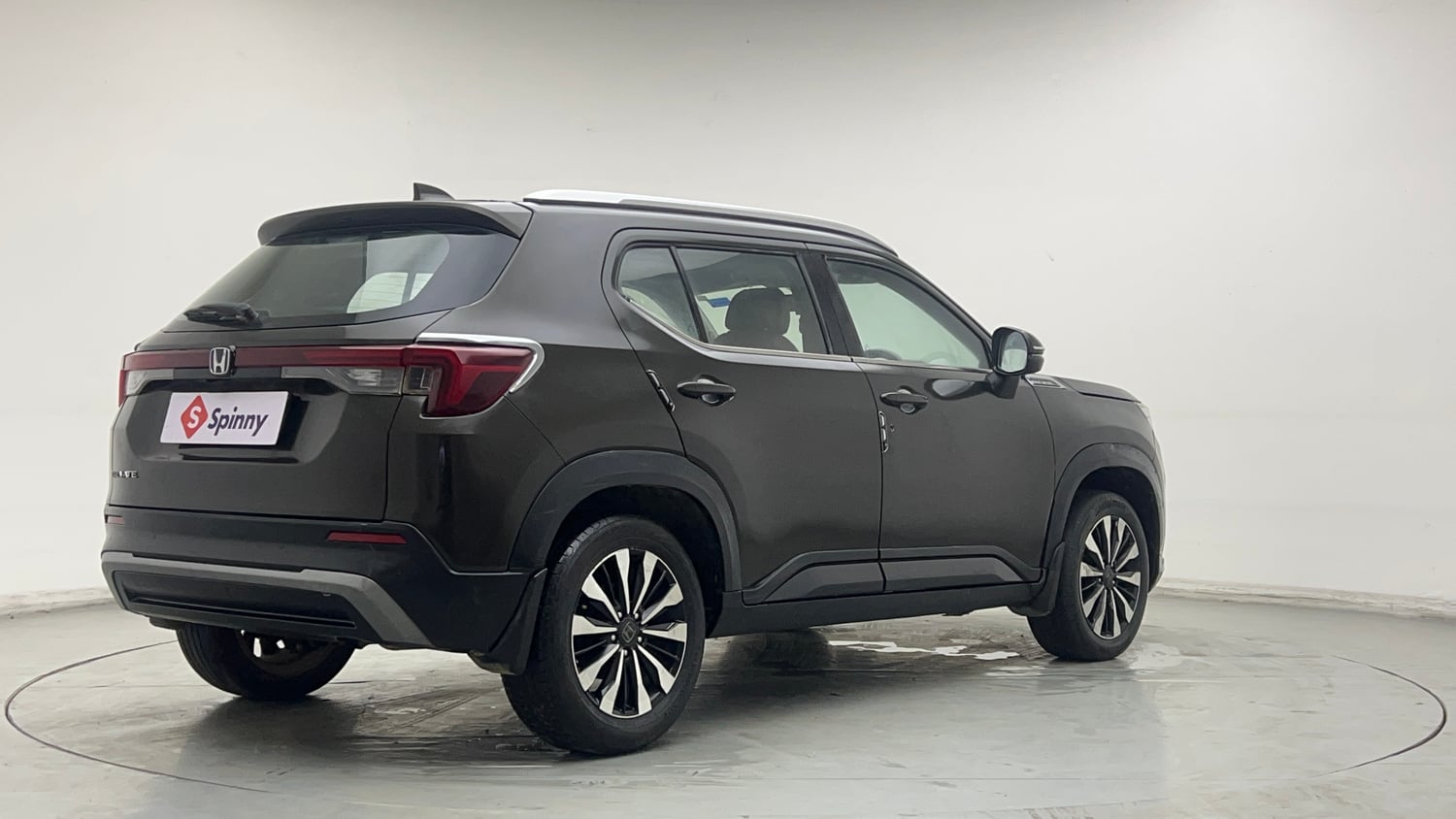 Used 2023 Honda Elevate VX MT Petrol Manual exterior RIGHT REAR CORNER VIEW