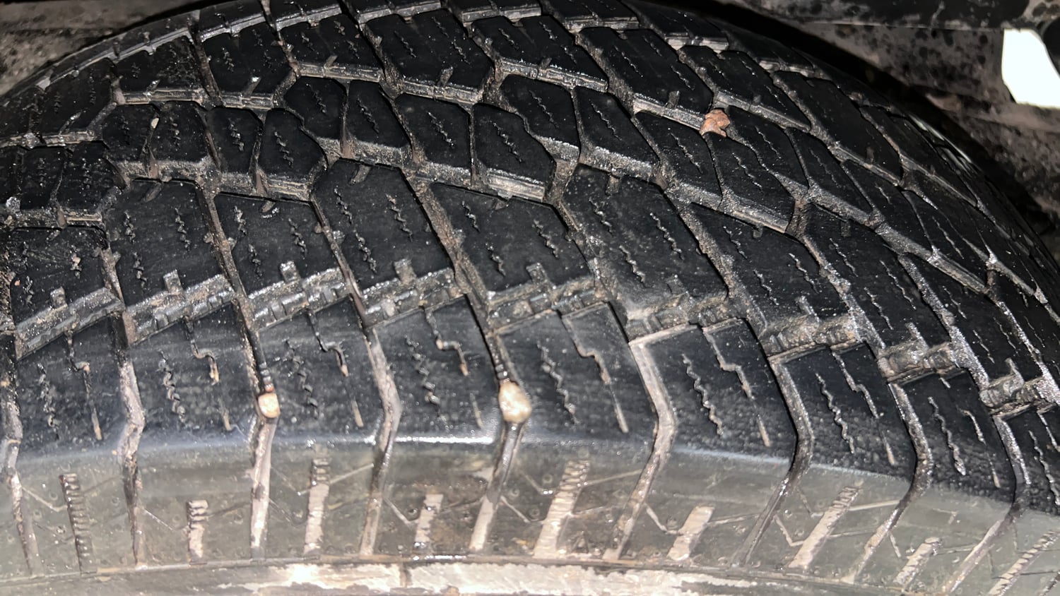Used 2023 mahindra Thar LX Hard Top Petrol MT 4WD Petrol Manual tyres LEFT REAR TYRE TREAD VIEW