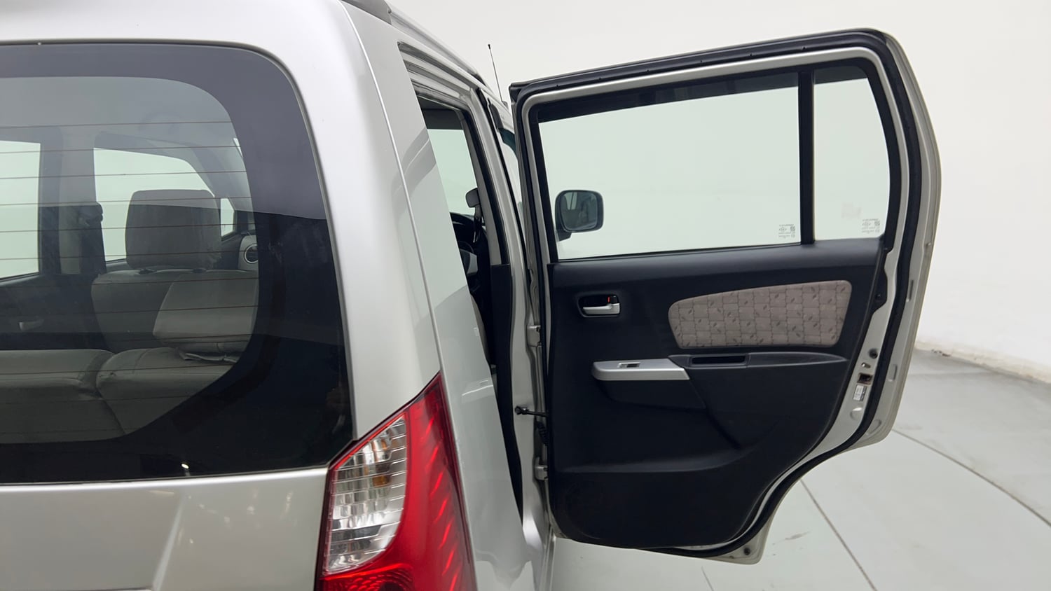 Used 2016 Maruti Suzuki Wagon R 1.0 VXI AMT Petrol Automatic interior RIGHT REAR DOOR OPEN VIEW