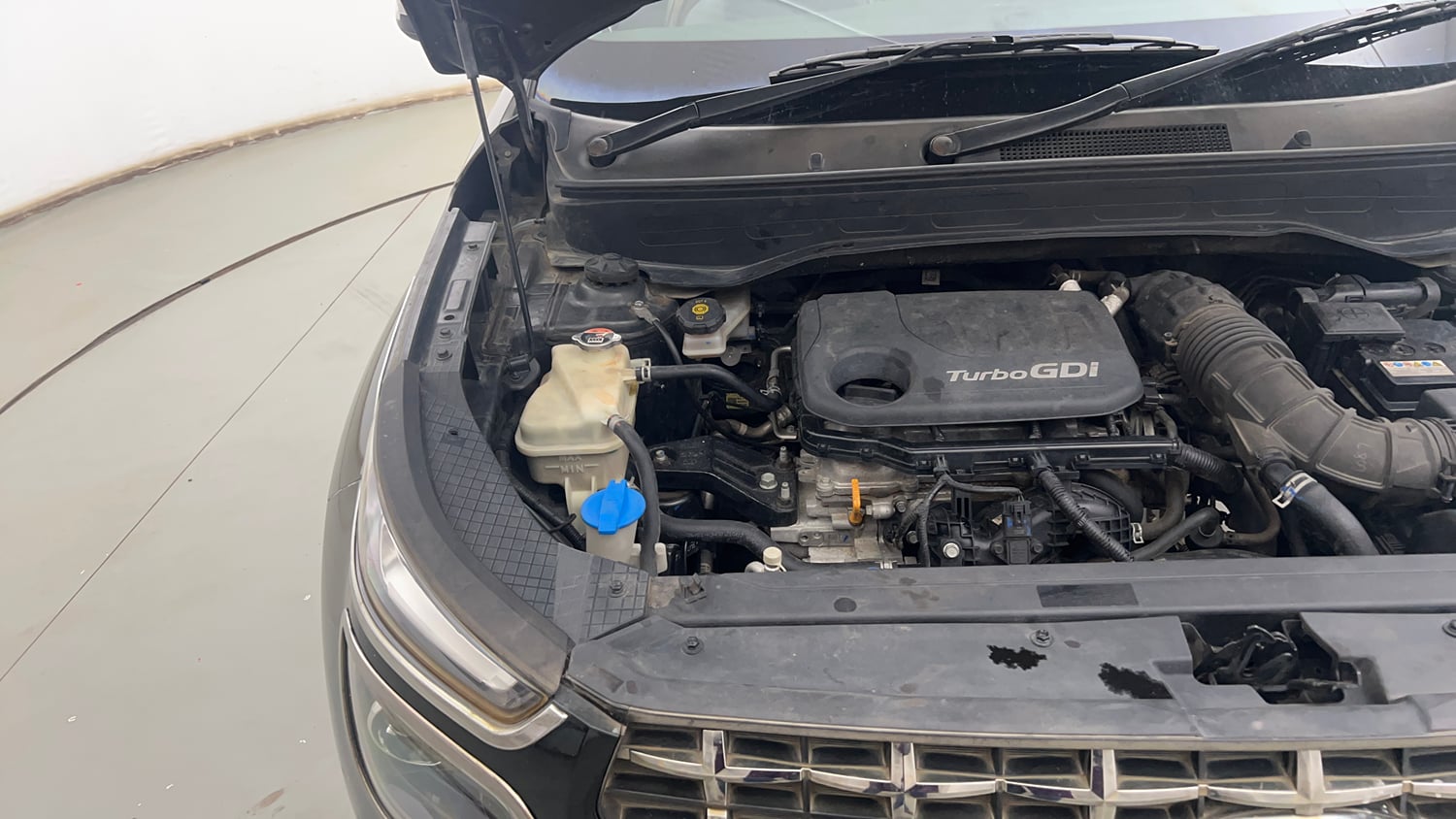 Used 2021 Hyundai Venue SX 1.0 Turbo Petrol Manual engine ENGINE RIGHT SIDE VIEW