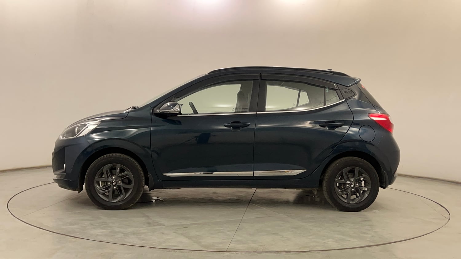 Used 2021 Hyundai Grand i10 Nios Sportz AMT 1.2 Kappa VTVT Petrol Automatic exterior LEFT SIDE VIEW