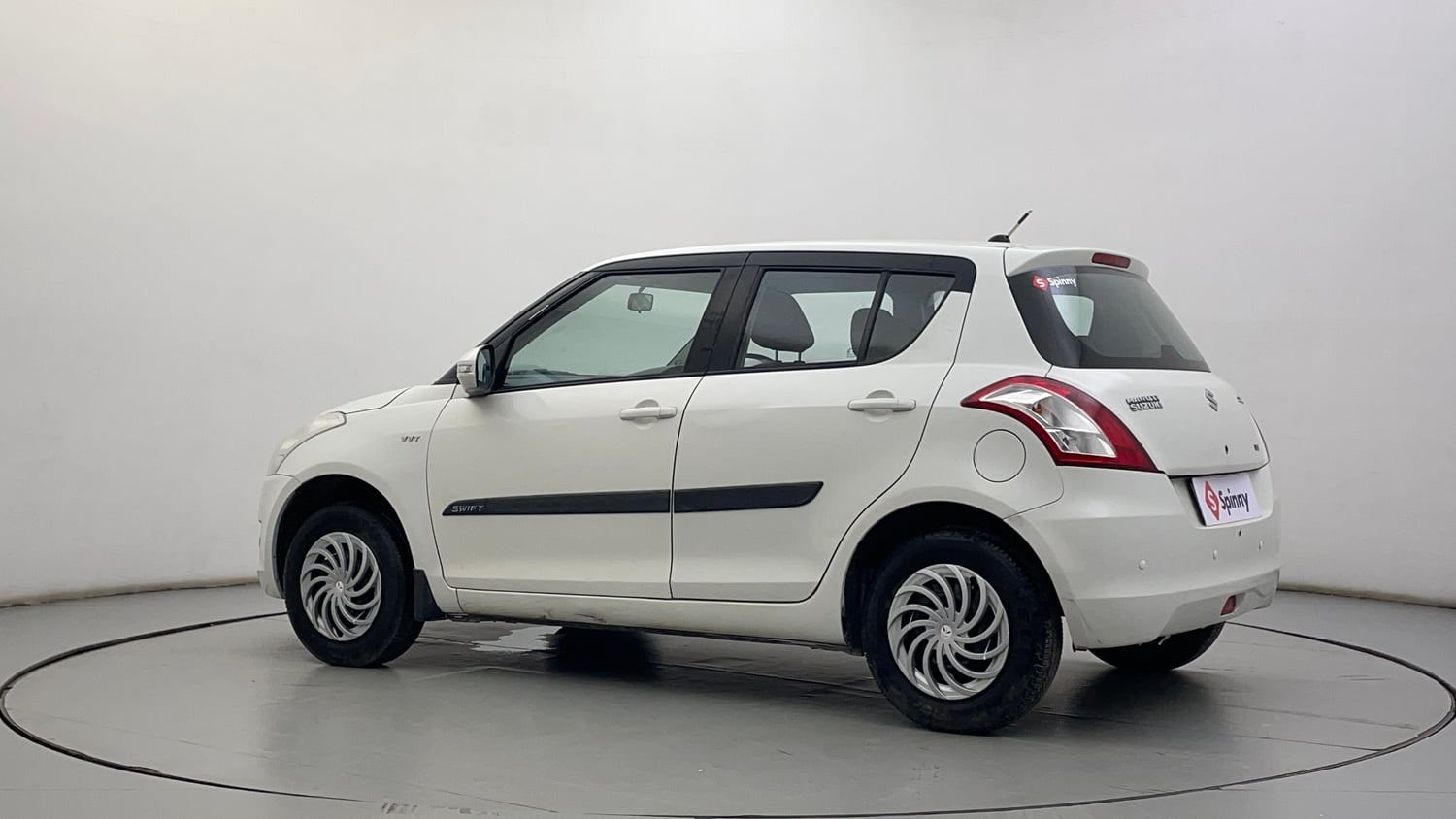 Used 2014 Maruti Suzuki Swift VXI CNG (Outside Fitted) Cng Manual exterior LEFT REAR CORNER VIEW