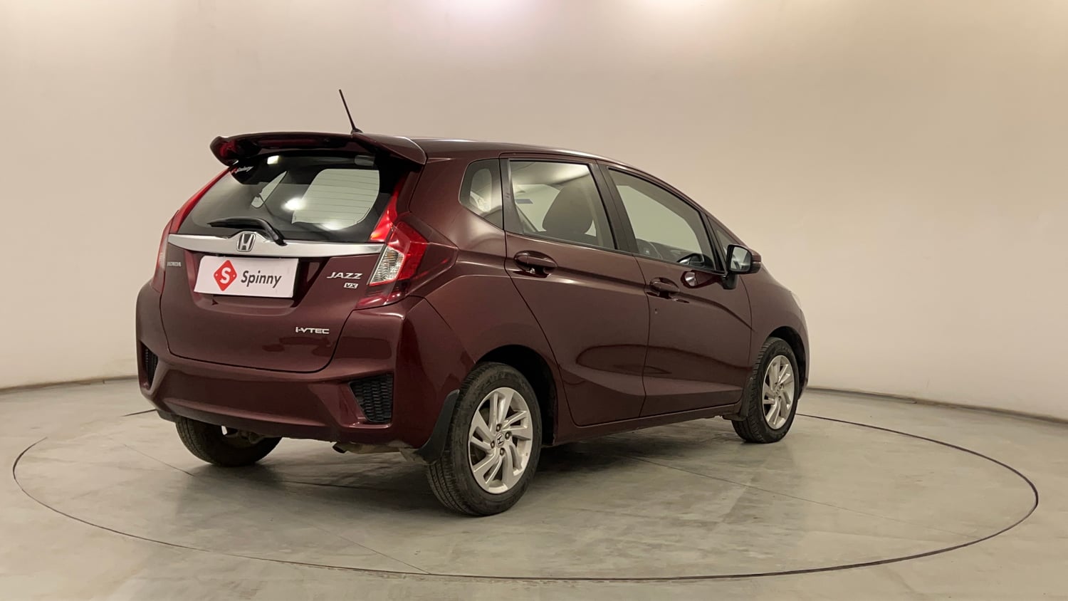 Used 2016 Honda Jazz VX Petrol Petrol Manual exterior RIGHT REAR CORNER VIEW