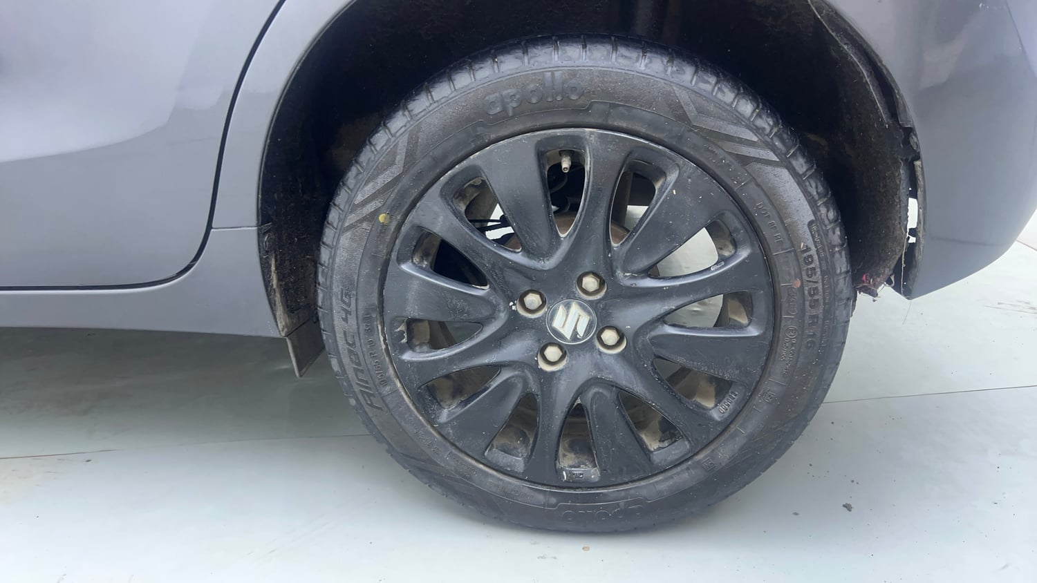 Used 2019 Maruti Suzuki Baleno Alpha 1.2 Petrol Manual tyres LEFT REAR TYRE RIM VIEW