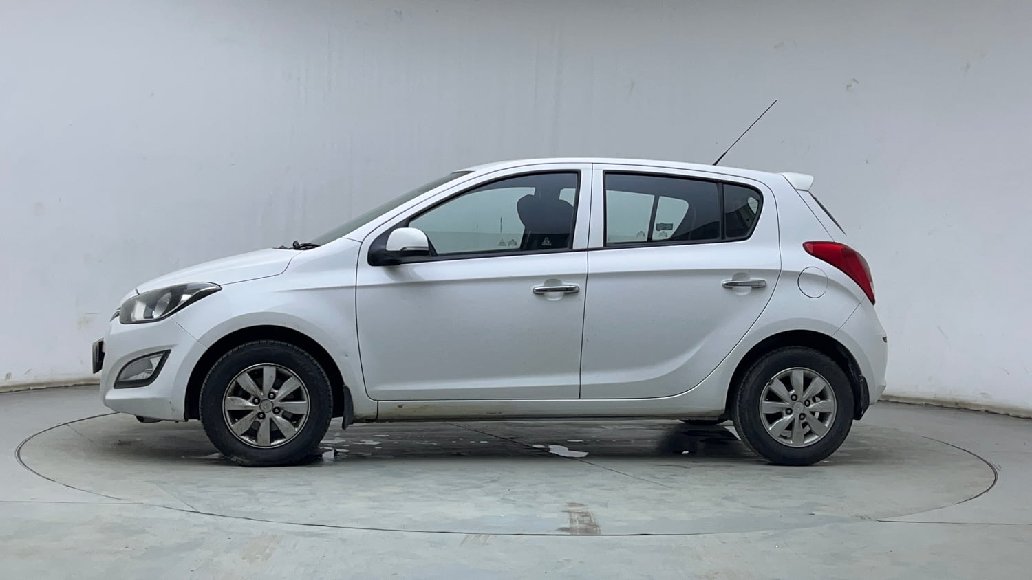 Used 2012 Hyundai i20 Asta 1.2 Petrol Manual exterior LEFT SIDE VIEW