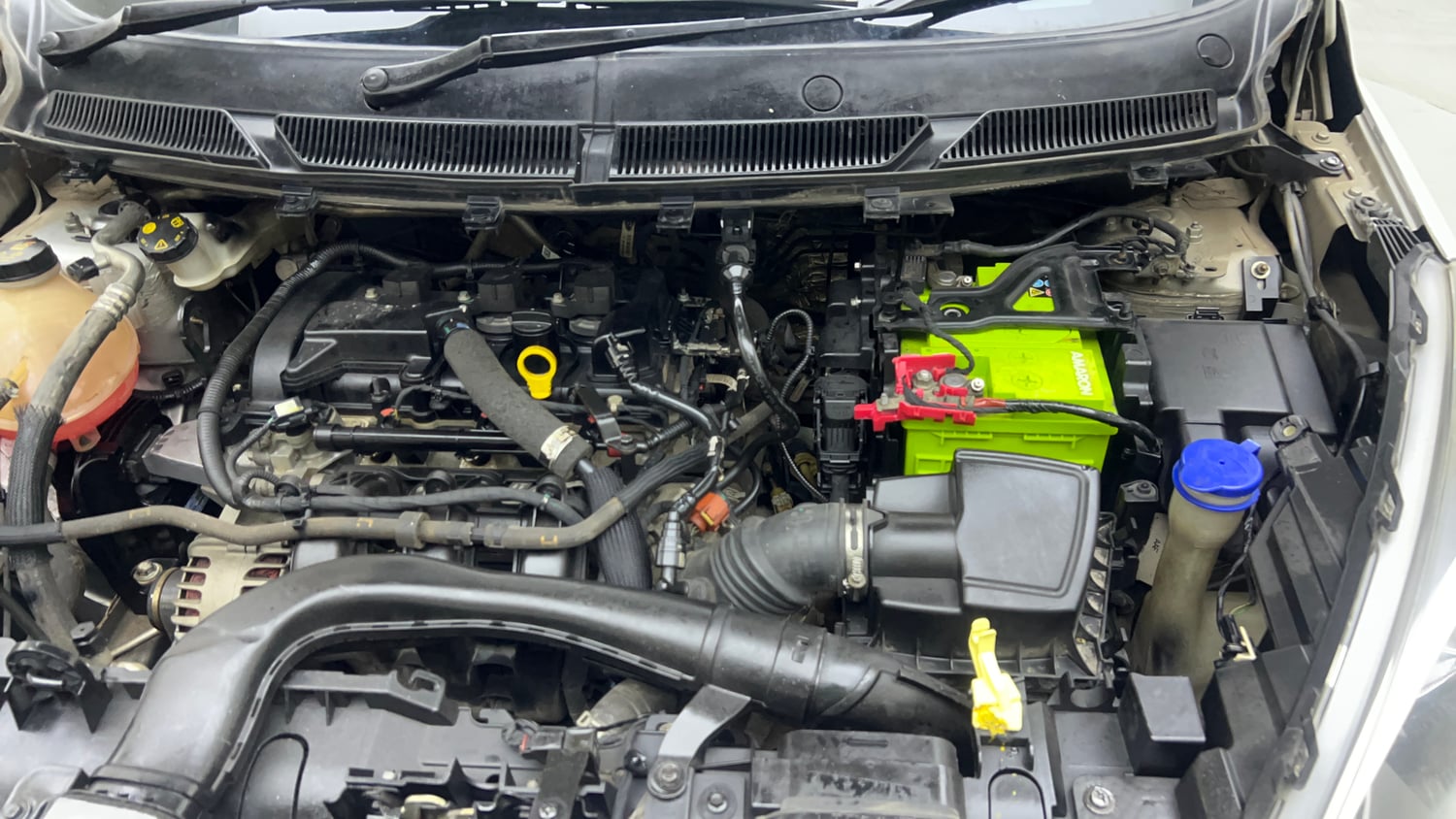 Used 2019 Ford Freestyle Titanium 1.2 Ti-VCT Petrol Manual engine ENGINE LEFT SIDE VIEW