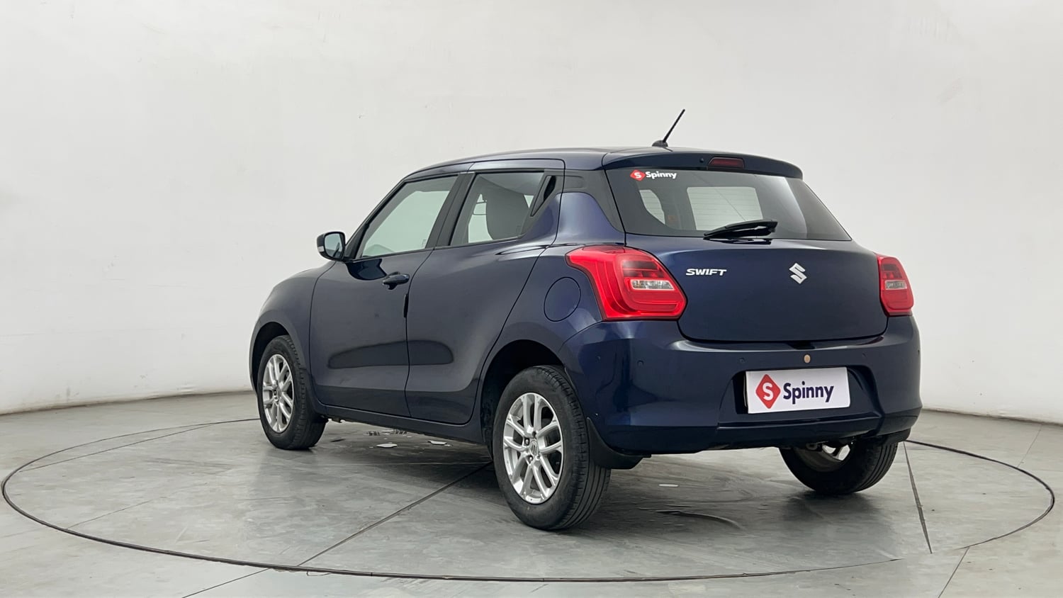 Used 2018 Maruti Suzuki Swift ZXi AMT Petrol Automatic exterior LEFT REAR CORNER VIEW