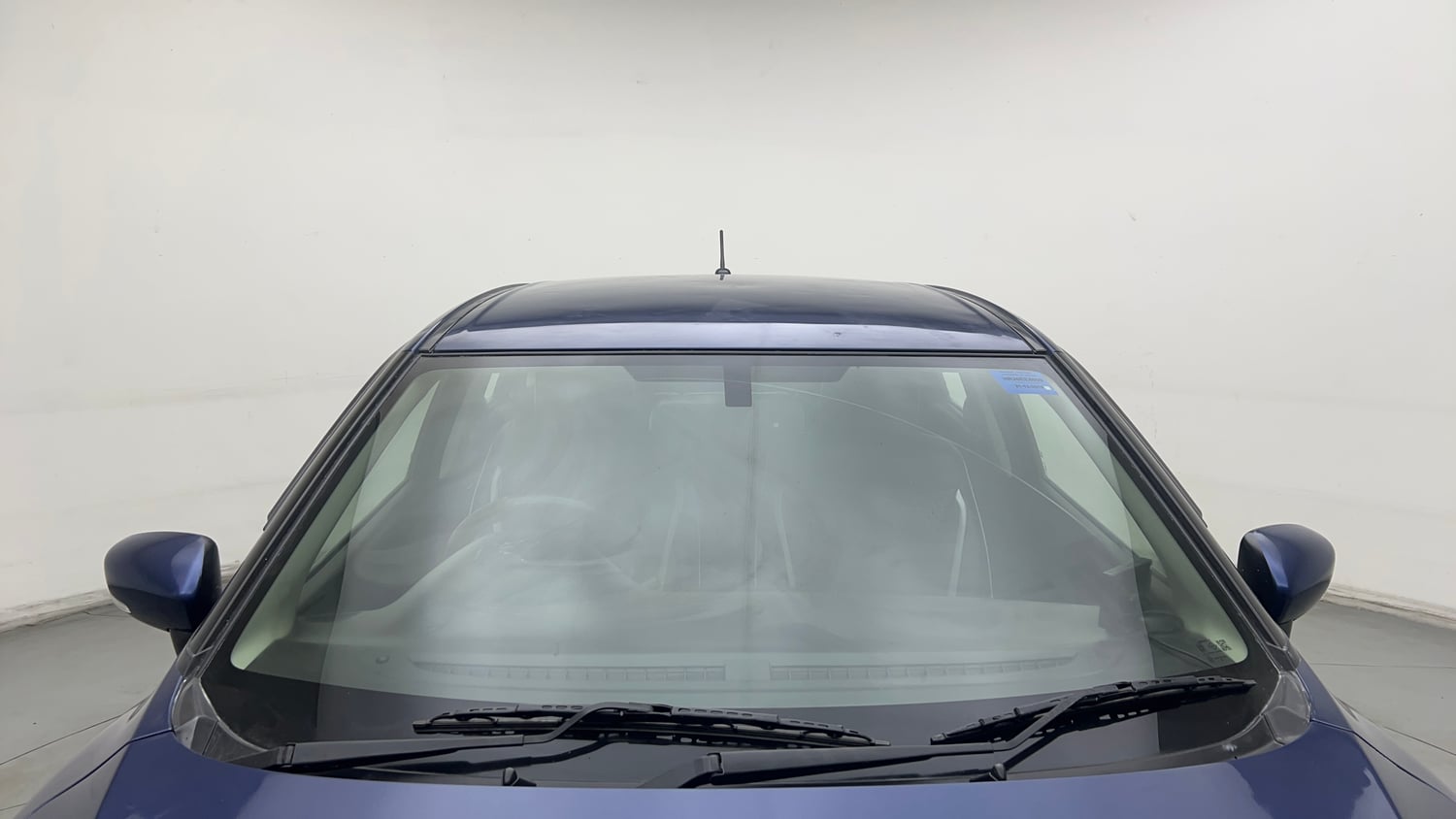 Used 2019 Maruti Suzuki Baleno Zeta Petrol Manual exterior FRONT WINDSHIELD VIEW