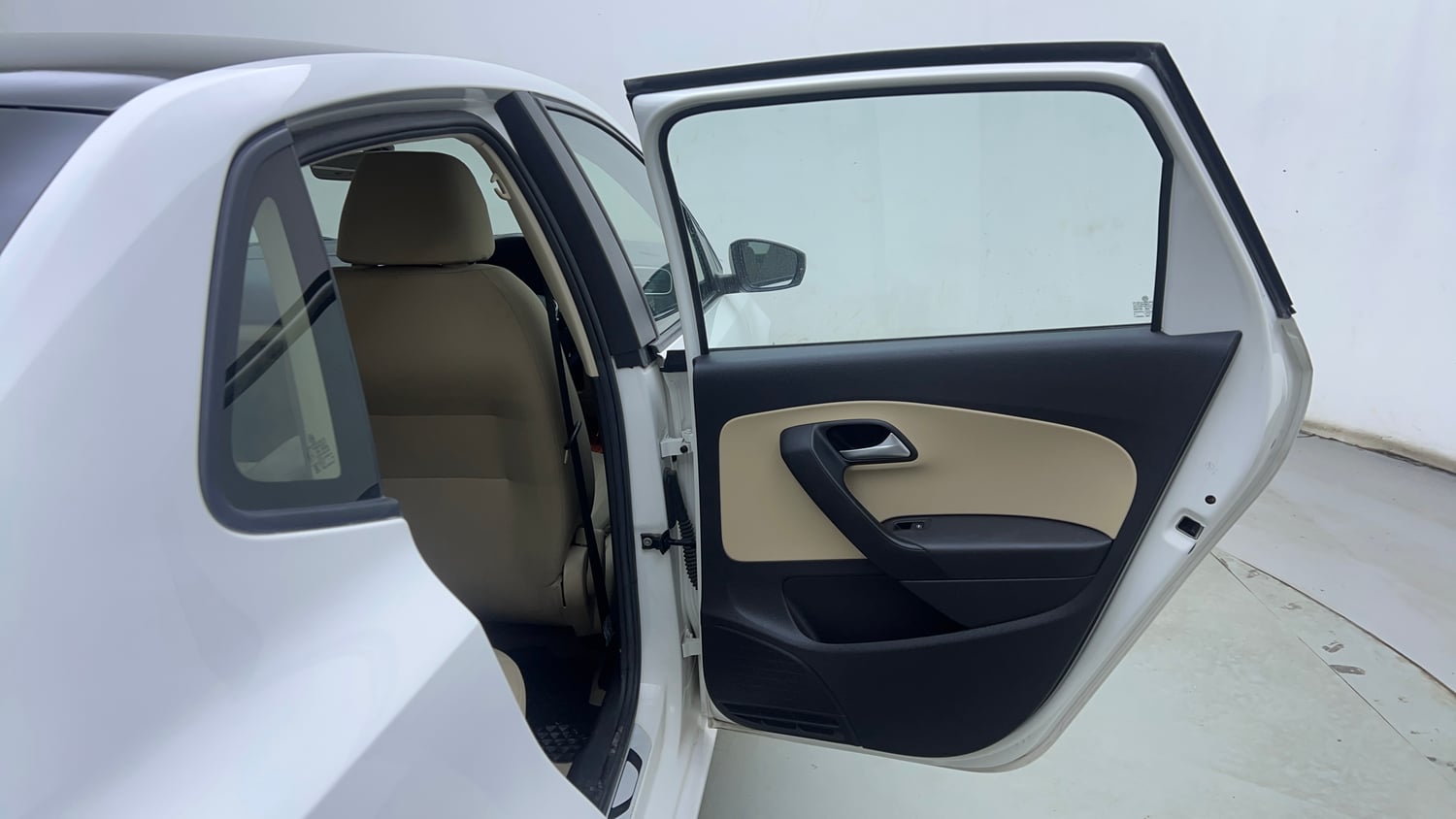 Used 2019 Volkswagen Ameo Highline1.0L (P) Petrol Manual interior RIGHT REAR DOOR OPEN VIEW
