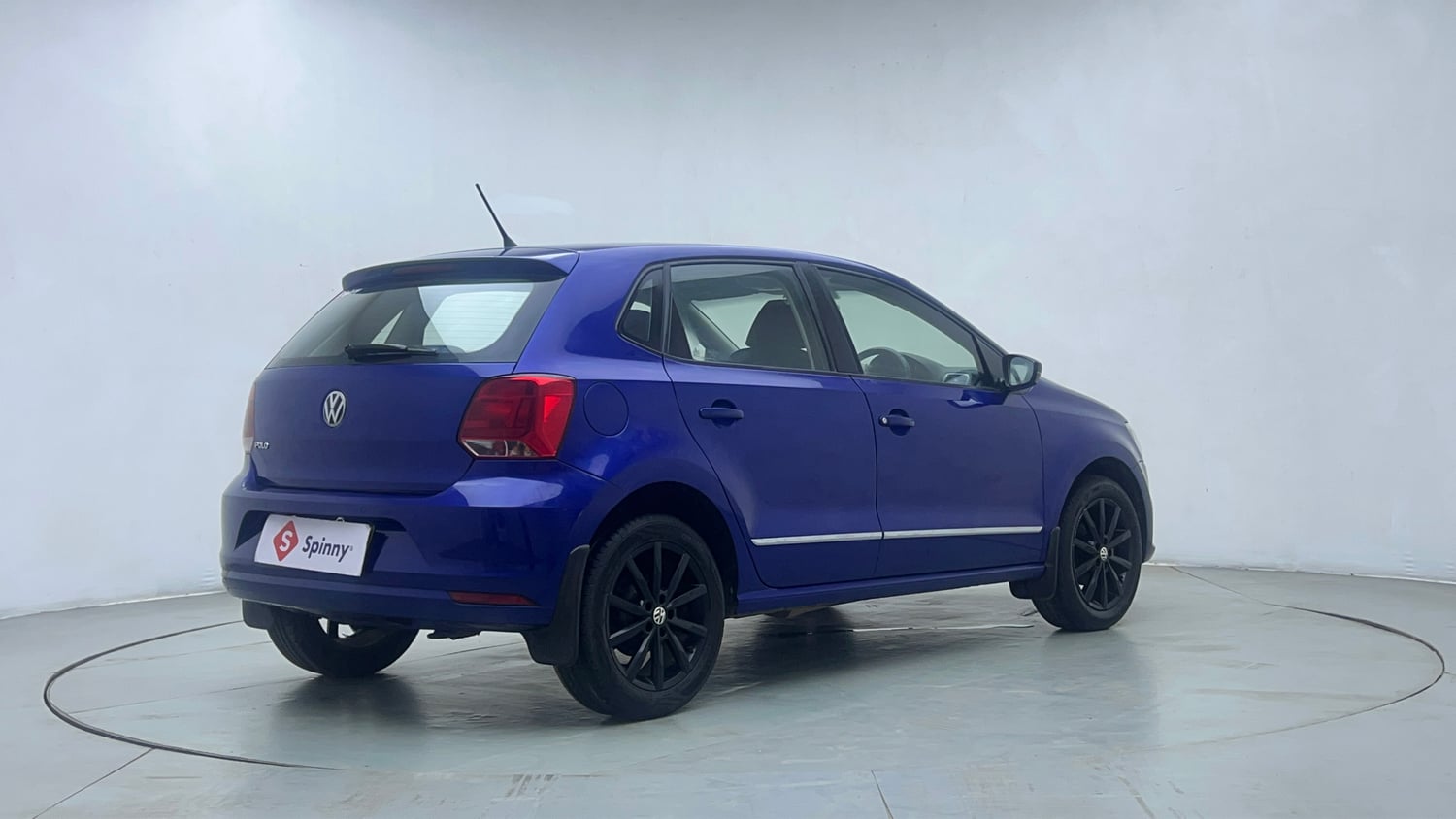 Used 2019 Volkswagen Polo Highline Plus 1.0 (P) 16 Alloy Petrol Manual exterior RIGHT REAR CORNER VIEW