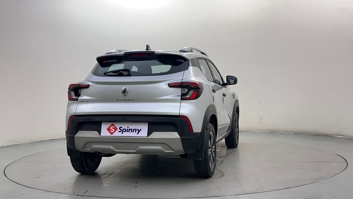 Used 2023 Renault Kiger RXZ MT Petrol Manual exterior RIGHT REAR CORNER VIEW