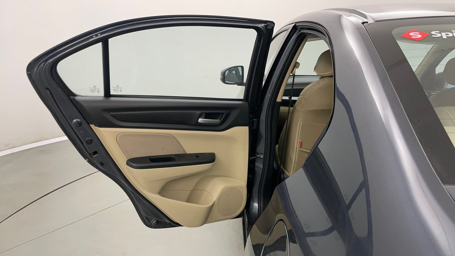 Used 2023 Honda Amaze VX MT 1.2 Petrol Petrol Manual interior LEFT REAR DOOR OPEN VIEW