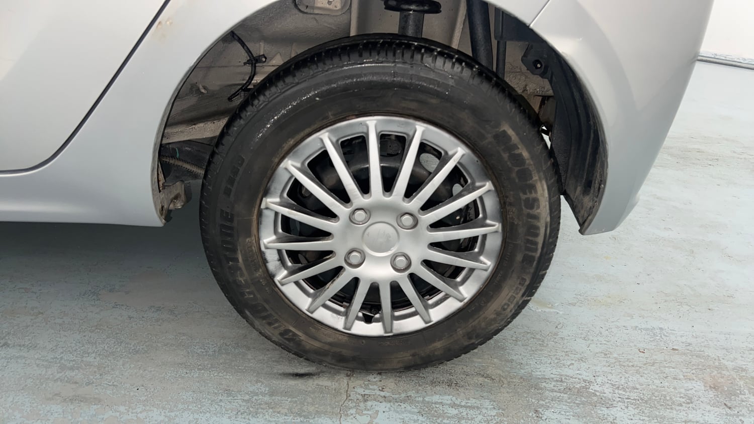 Used 2020 Tata Tiago XT Petrol Manual tyres LEFT REAR TYRE RIM VIEW