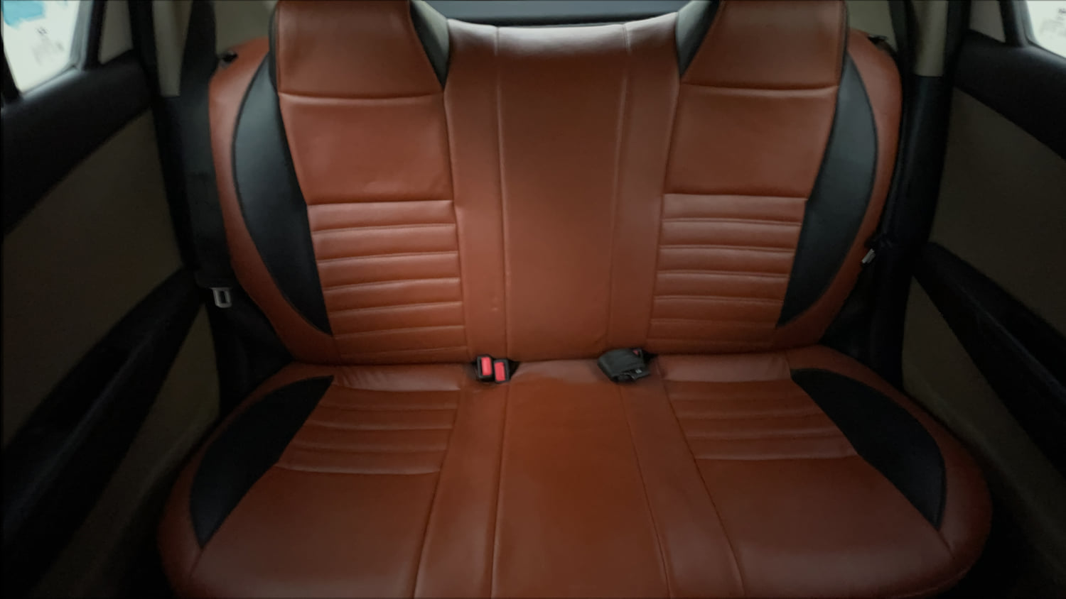 Used 2013 Hyundai i20 Magna (O) 1.2 Petrol Manual interior REAR SEAT CONDITION VIEW