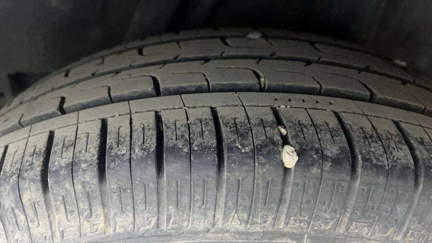 Used 2016 Honda City VX CVT Petrol Automatic tyres LEFT REAR TYRE TREAD VIEW