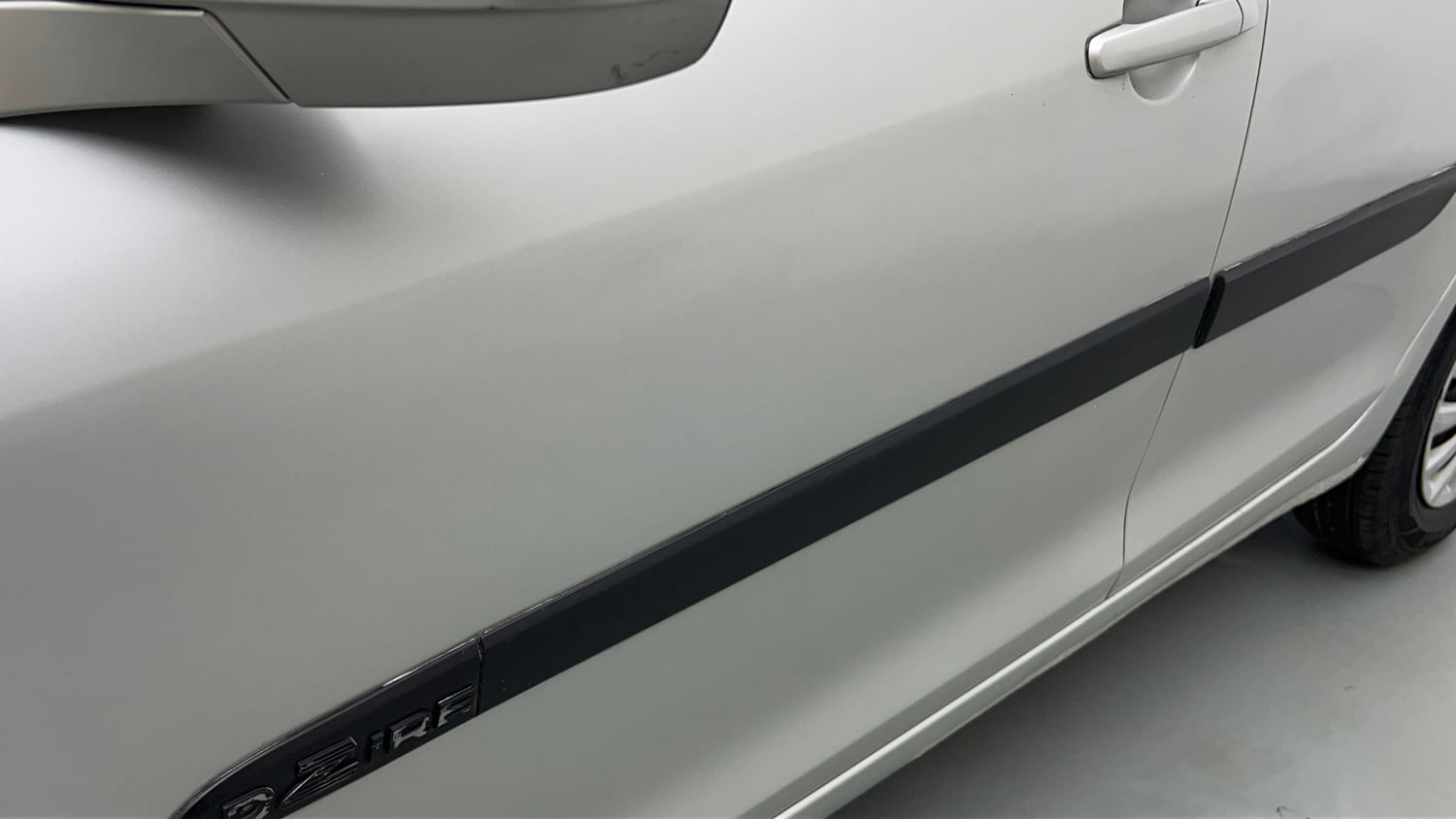 Used 2016 Maruti Suzuki Swift Dzire VXI (O) Petrol Manual dents MINOR SCRATCH