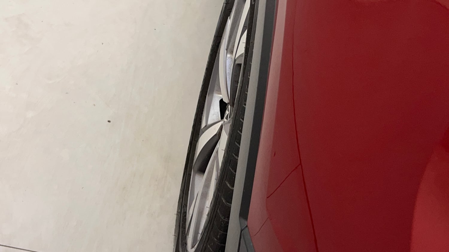Used 2023 Volkswagen Taigun Topline 1.0 TSI AT Petrol Automatic dents MINOR SCRATCH