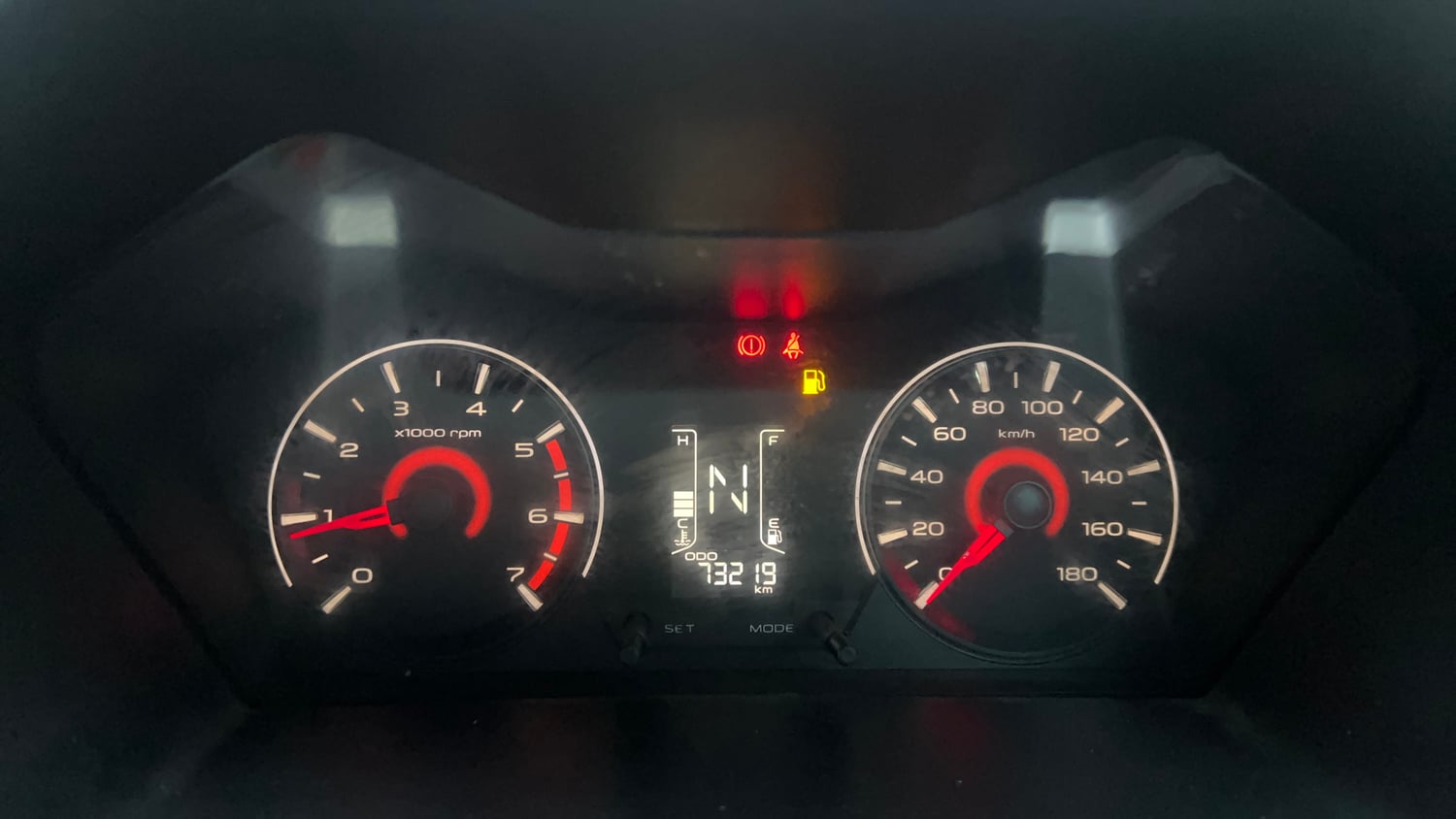Used 2016 Mahindra KUV100 K6+ 6 STR Petrol Manual interior CLUSTERMETER VIEW