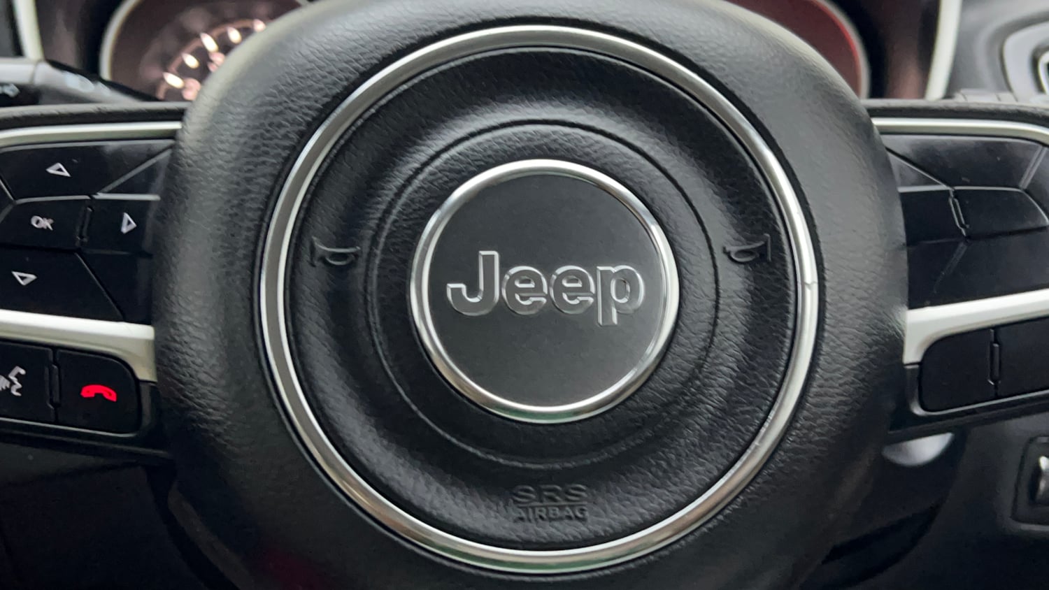 Used 2019 Jeep Compass Longitude (O) 1.4 Petrol AT Petrol Automatic top_features Airbags